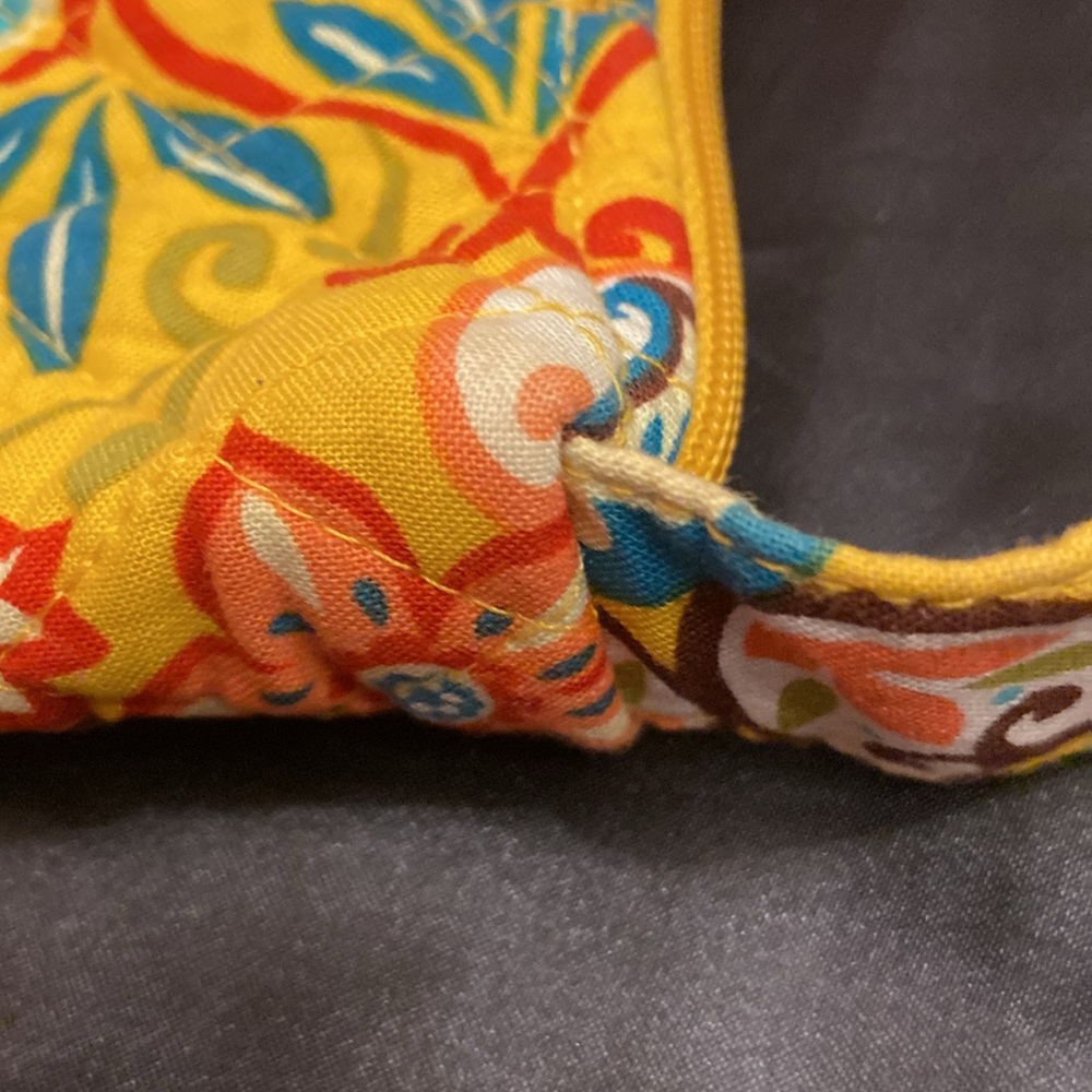 Vera Bradley Colorful Floral Women's Bag - Picture 8 of 9